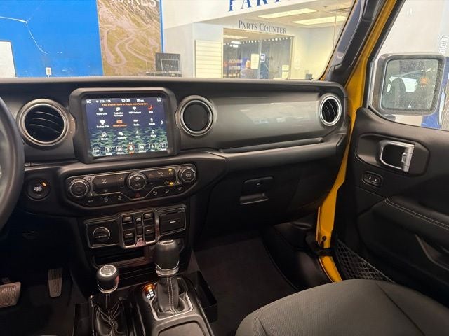 2019 Jeep Wrangler Unlimited Sahara 4WD