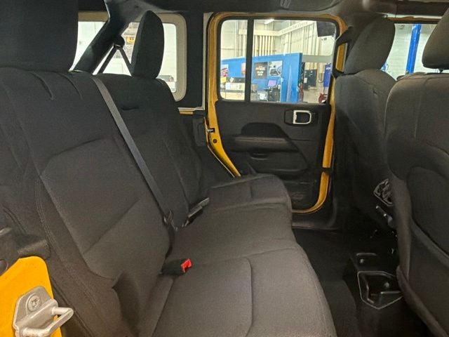2019 Jeep Wrangler Unlimited Sahara 4WD