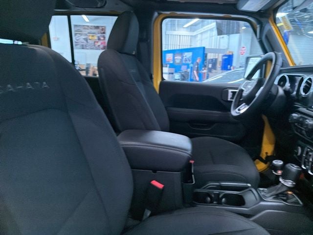 2019 Jeep Wrangler Unlimited Sahara 4WD