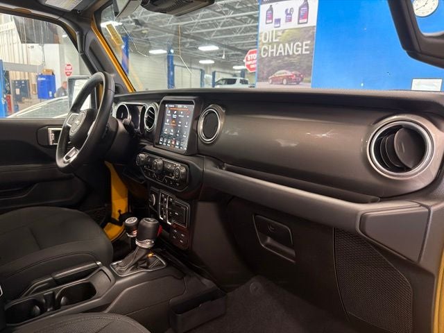 2019 Jeep Wrangler Unlimited Sahara 4WD
