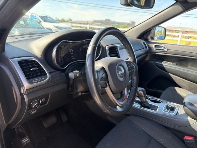 2019 Jeep Grand Cherokee Laredo