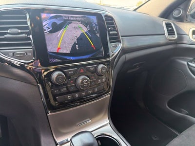 2020 Jeep Grand Cherokee Laredo E 4WD