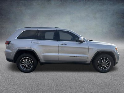 2020 Jeep Grand Cherokee Laredo E 4WD