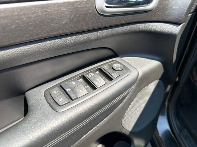 2015 Jeep Grand Cherokee Altitude 4X4 W/ SUNROOF