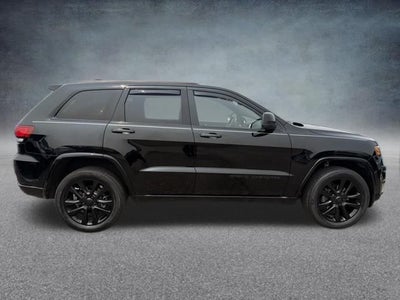2018 Jeep Grand Cherokee Altitude 4WD