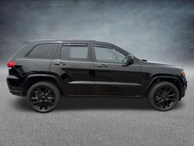 2018 Jeep Grand Cherokee Altitude 4WD
