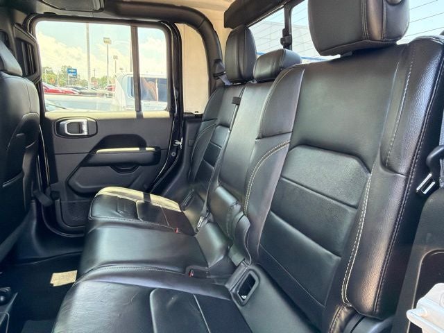 2020 Jeep Gladiator Overland 4WD