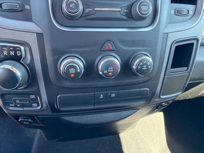 2019 RAM 1500 Classic Express 4WD