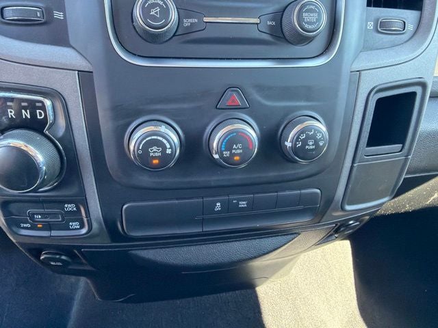 2019 RAM 1500 Classic Express 4WD