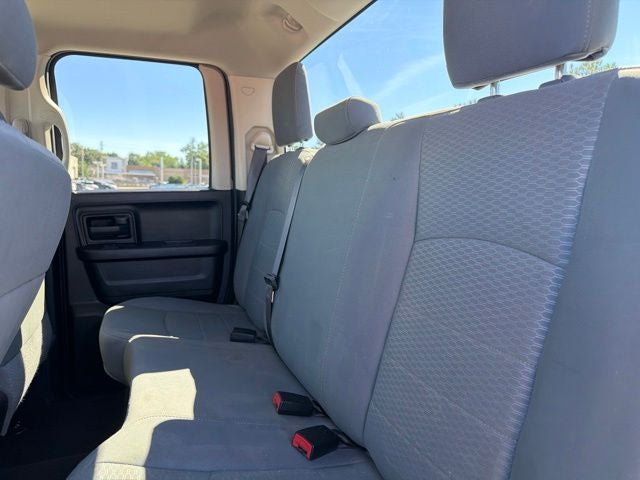 2019 RAM 1500 Classic Express 4WD