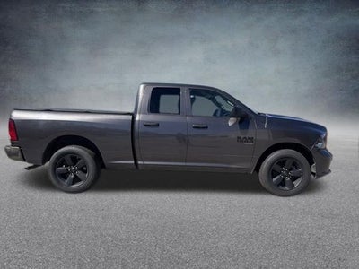 2019 RAM 1500 Classic Express 4WD
