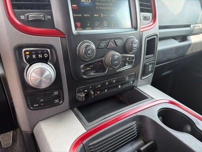 2017 RAM 1500 Rebel 4WD 1 OWNER & CLEAN CARFAX