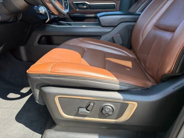 2019 RAM 1500 Limited 4WD W/ SUNROOF