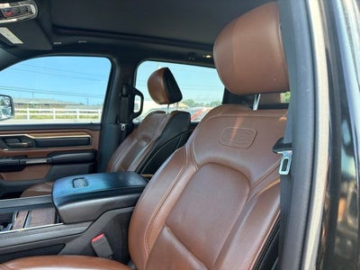 2019 RAM 1500 Limited 4WD W/ SUNROOF