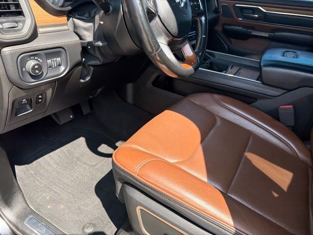 2019 RAM 1500 Limited 4WD W/ SUNROOF