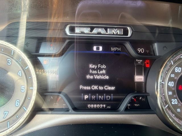 2019 RAM 1500 Limited 4WD W/ SUNROOF