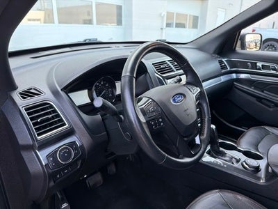 2019 Ford Explorer Sport AWD W/ MOONROOF & COOLED SEATS