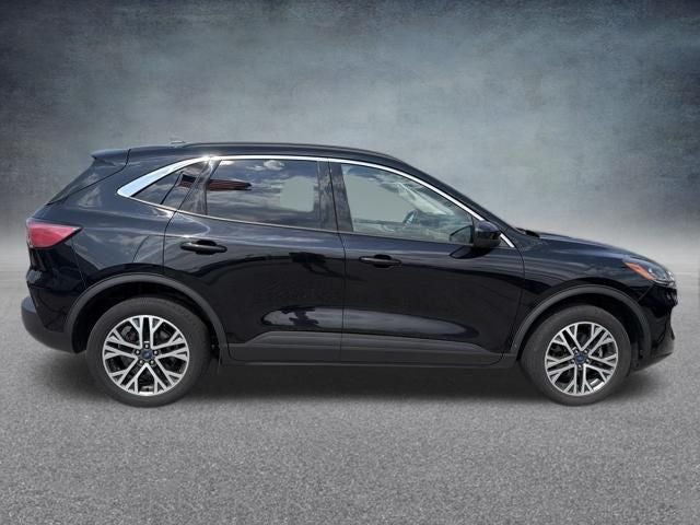 2020 Ford Escape SEL W/ HEATED SEATS