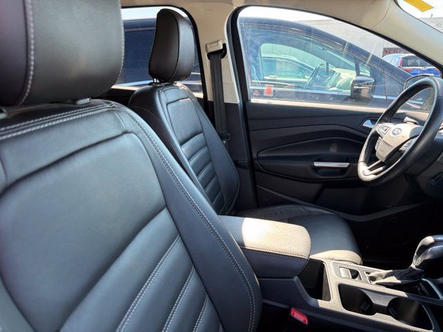 2019 Ford Escape Titanium 4WD