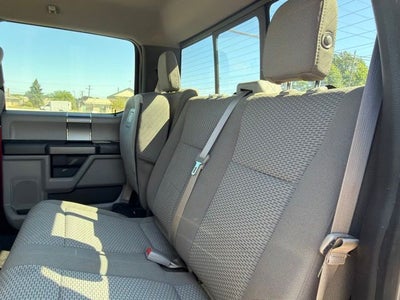 2017 Ford F-150 XLT 4WD W/ HEATED SEATS