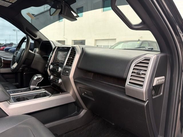 2015 Ford F-150 Platinum 4WD