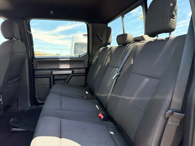 2019 Ford F-150 XLT 4WD CLEAN CARFAX!