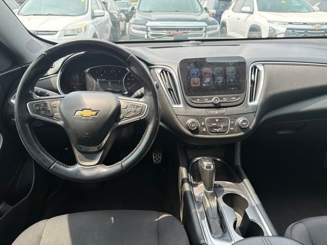 2017 Chevrolet Malibu LT 1LT