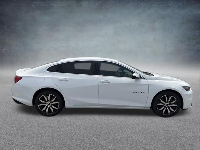 2017 Chevrolet Malibu LT 1LT
