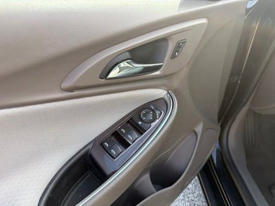 2017 Chevrolet Malibu LT 1LT