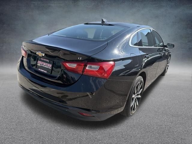 2017 Chevrolet Malibu LT 1LT