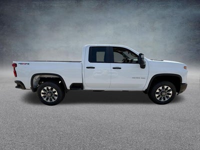 2026 Chevrolet Silverado 2500HD Custom