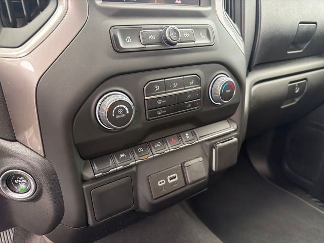 2024 Chevrolet Silverado 1500 Custom 4WD