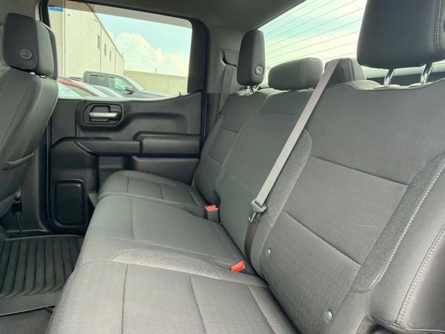 2024 Chevrolet Silverado 1500 Custom 4WD