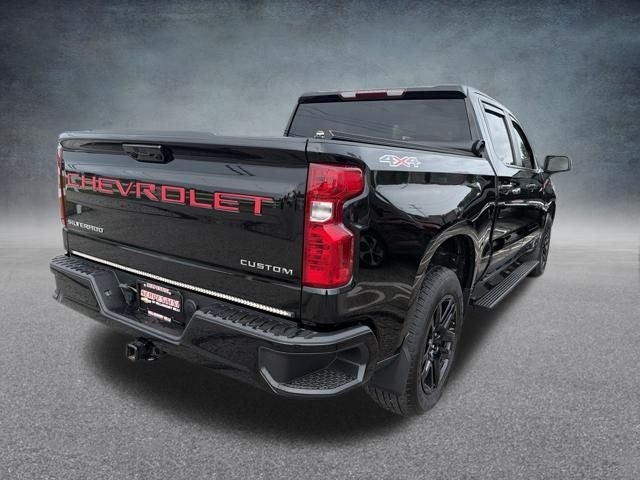 2024 Chevrolet Silverado 1500 Custom 4WD