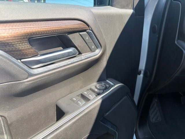 2024 Chevrolet Silverado 1500 LT LT1