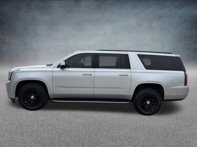 2020 GMC Yukon XL SLT 4WD W/ SUNROOF & COOLED SEATS