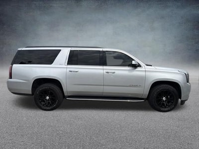 2020 GMC Yukon XL SLT 4WD W/ SUNROOF & COOLED SEATS