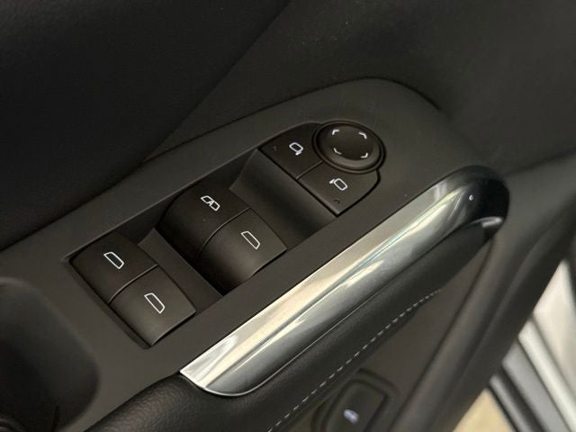 2026 Chevrolet Traverse LT 2LT