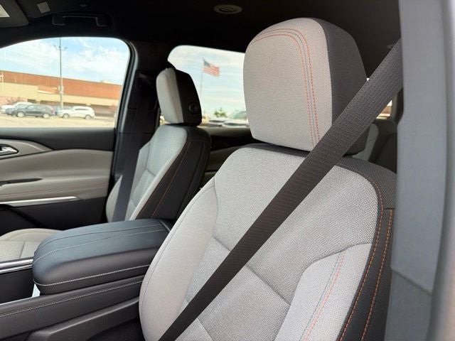 2026 Chevrolet Traverse LT 2LT