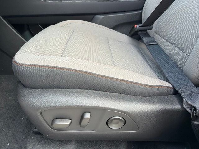 2026 Chevrolet Traverse LT 2LT