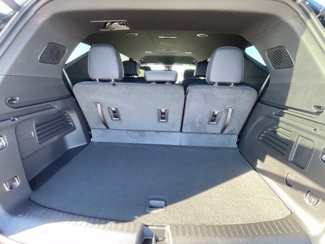 2027 Chevrolet Traverse LT 2LT