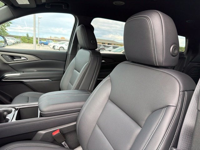 2027 Chevrolet Traverse LT 2LT