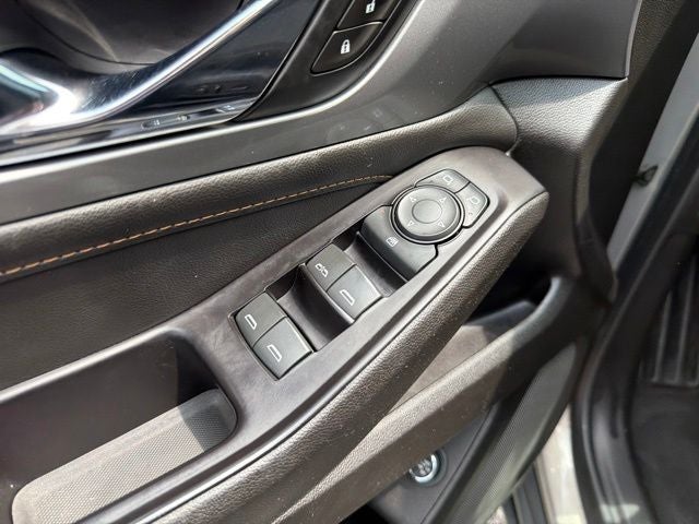 2019 Chevrolet Traverse LT Cloth w/1LT