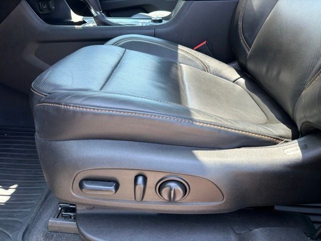 2018 Chevrolet Traverse Premier AWD W/ MOONROOF