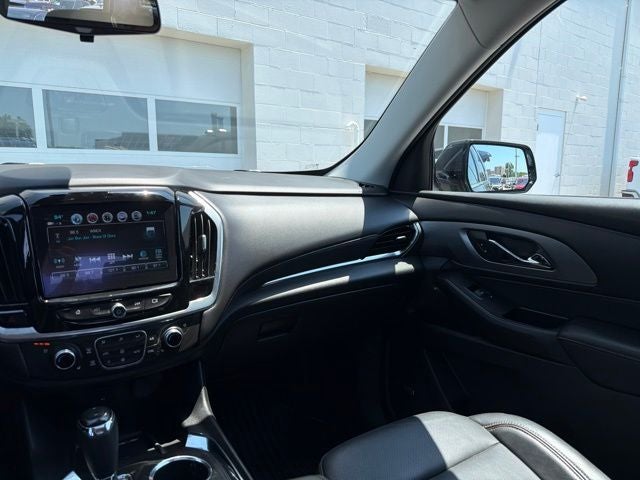 2018 Chevrolet Traverse Premier AWD W/ MOONROOF