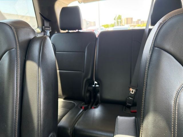 2018 Chevrolet Traverse Premier AWD W/ MOONROOF