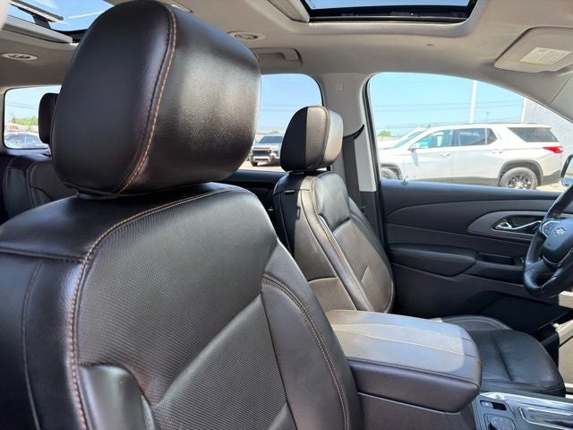 2018 Chevrolet Traverse Premier AWD W/ MOONROOF