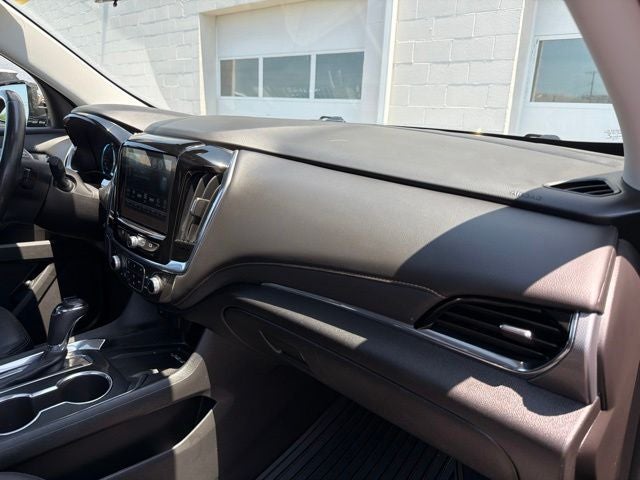2018 Chevrolet Traverse Premier AWD W/ MOONROOF