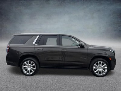 2021 Chevrolet Tahoe High Country 4WD W/ SUNROOF