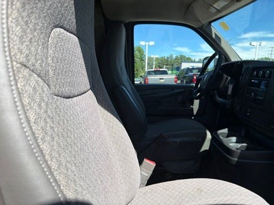 2015 GMC Savana 3500 Work Van 6.0L V8 ONLY 48K MILES!